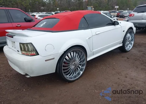 2000 Ford Mustang Gt z USA, uszkodzony, nr VIN 1FAFP45X1YF216781